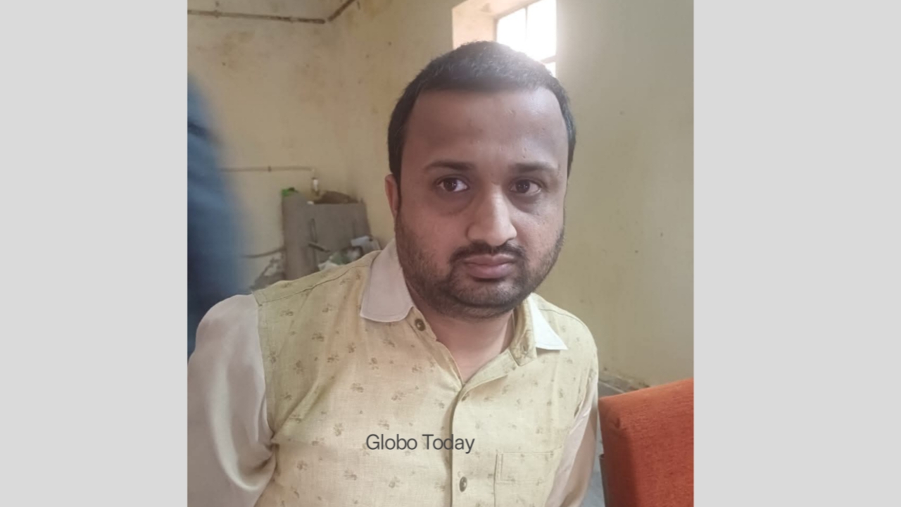 Jaisalmer: Section officer of Reekos arrested red-handed while accepting bribe of Rs 30,000